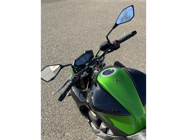 KAWASAKI Z 800