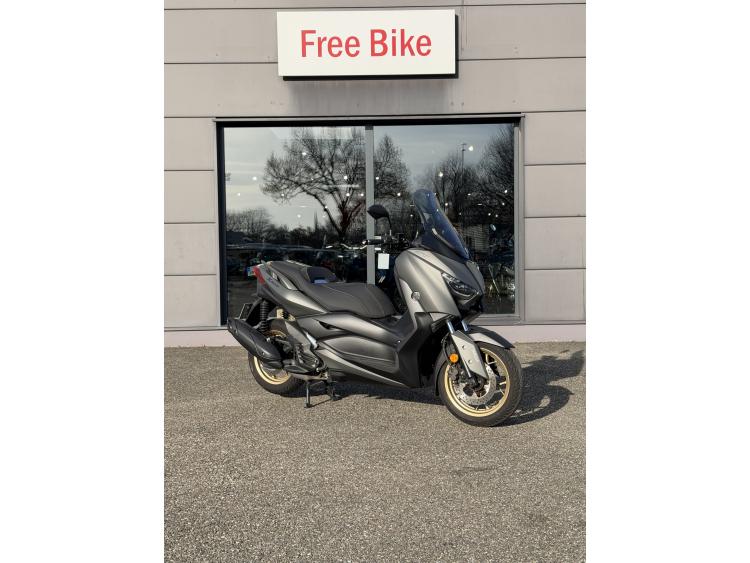 YAMAHA XMAX 125 TECH MAX