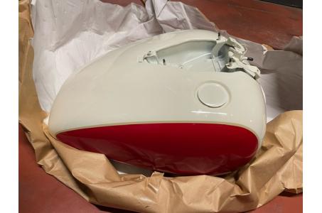 XVZ1300A ROYAL STAR / Réservoir à essence