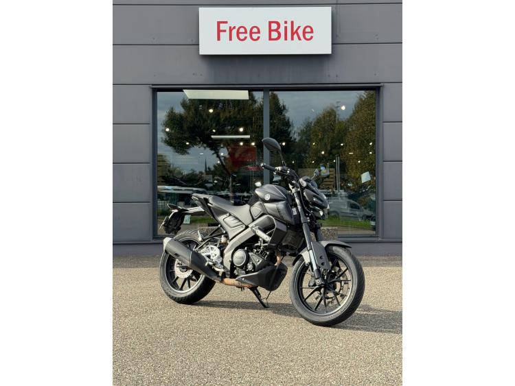 YAMAHA MT-125 ABS