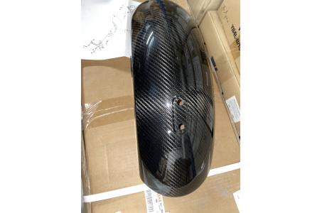VMAX 1700/ Garde-boue avant carbonne 
