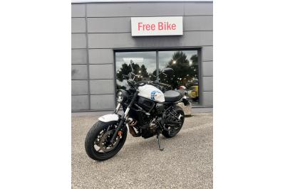 YAMAHA XSR 700