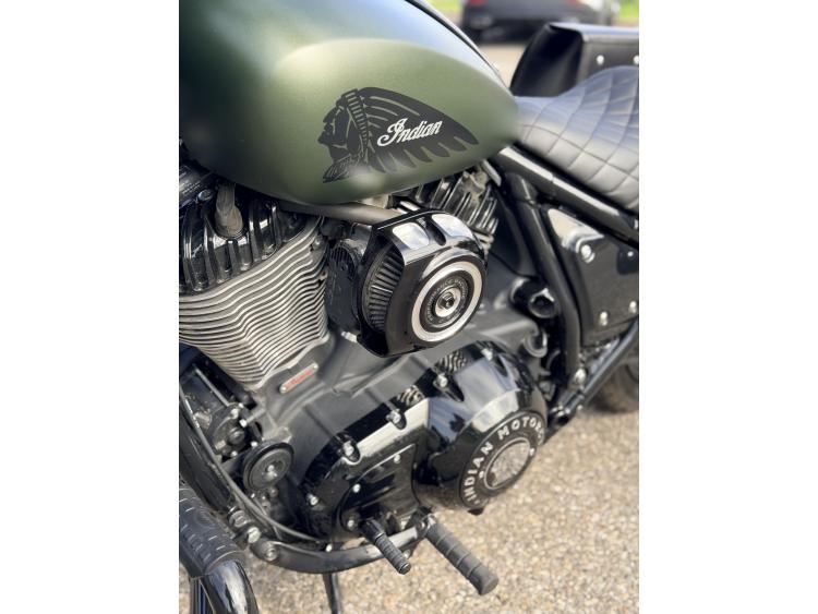 INDIAN CHIEF BOBBER DARK HORSE